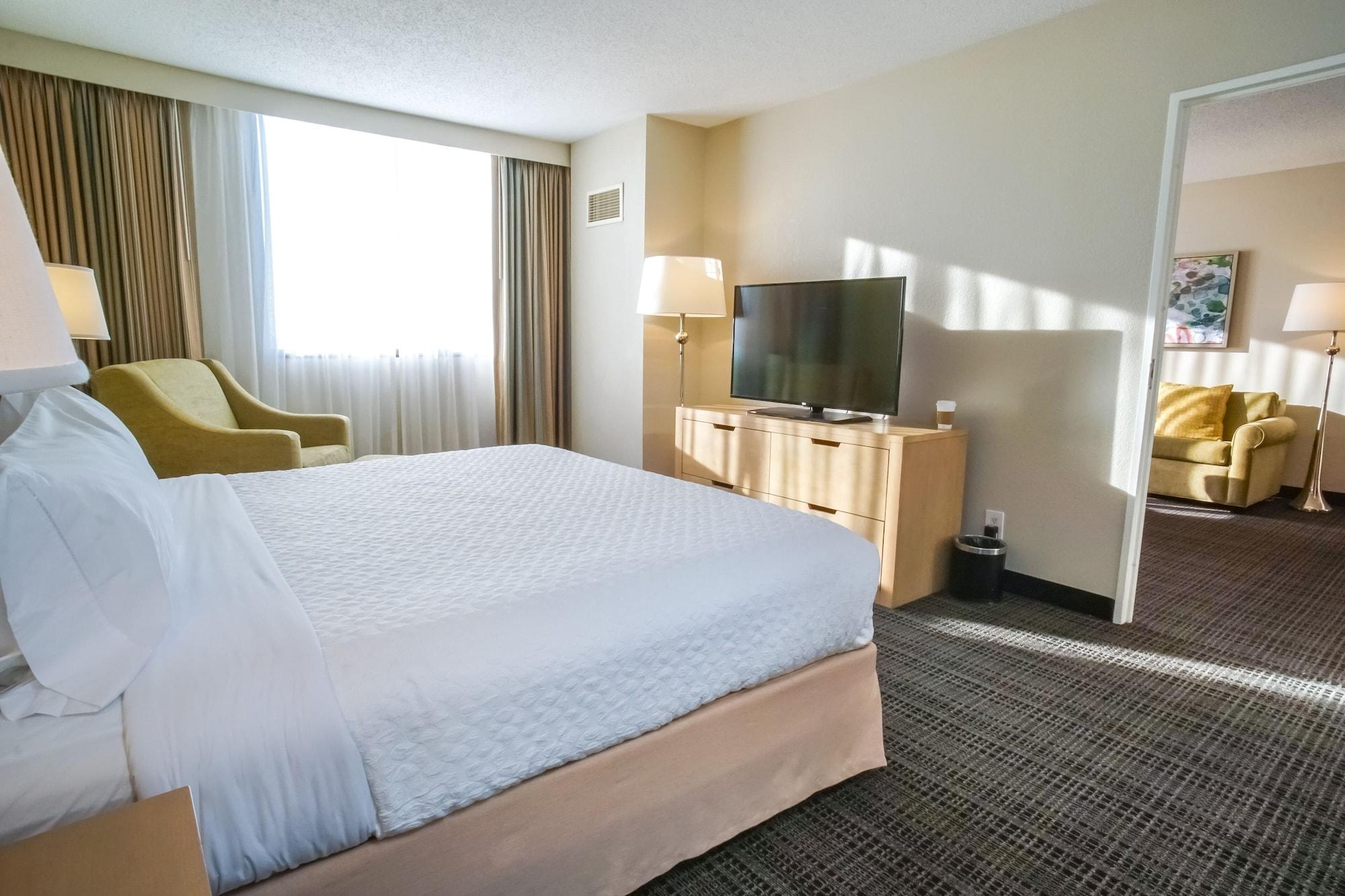 Embassy Suites By Hilton Tampa Airport Westshore Exteriör bild