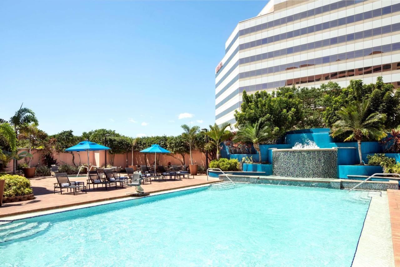 Embassy Suites By Hilton Tampa Airport Westshore Exteriör bild