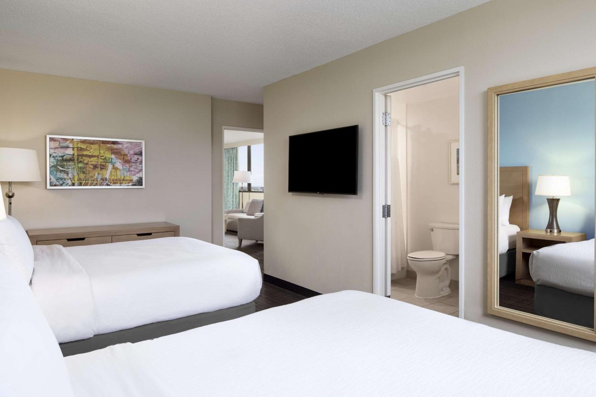 Embassy Suites By Hilton Tampa Airport Westshore Exteriör bild