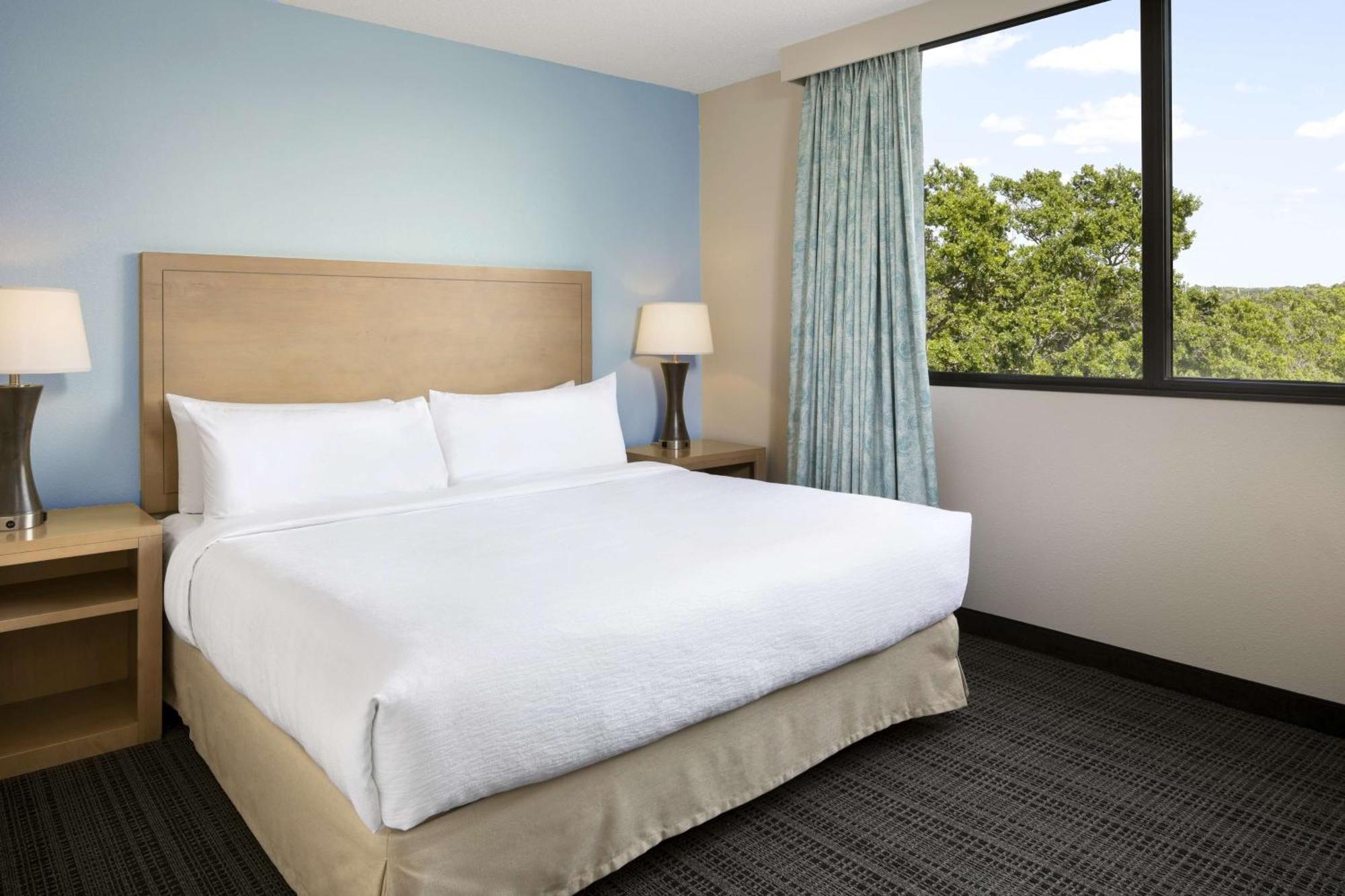 Embassy Suites By Hilton Tampa Airport Westshore Exteriör bild