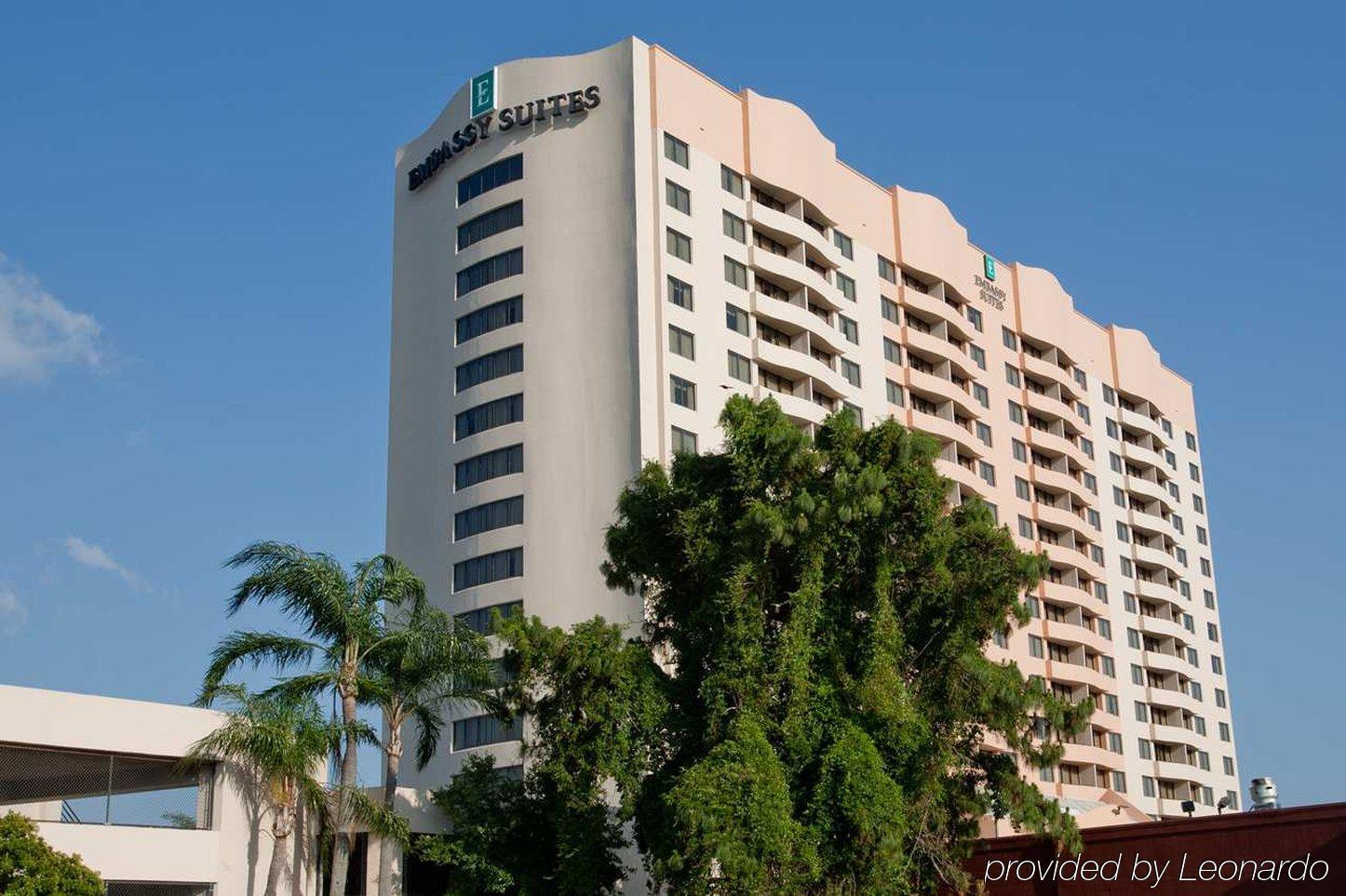 Embassy Suites By Hilton Tampa Airport Westshore Exteriör bild